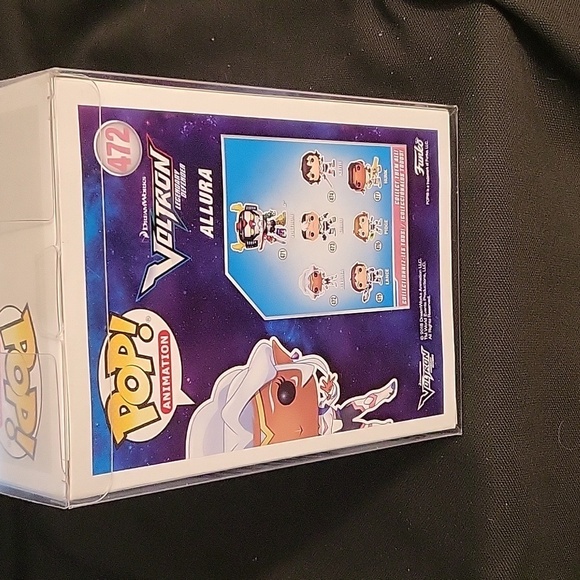 Allura Funko - Picture 3 of 6